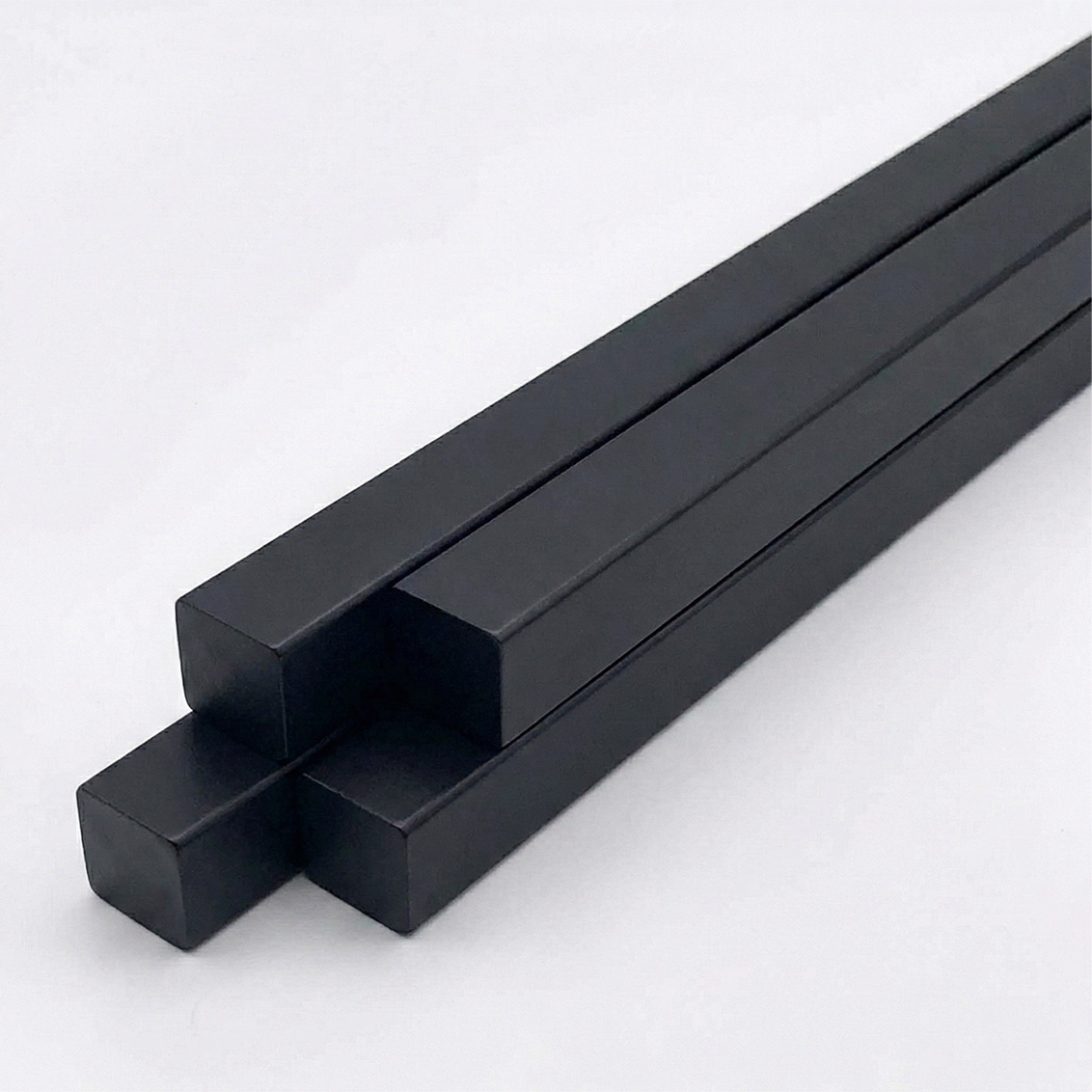 Buche schwarz lackiert Rahmenmaterial